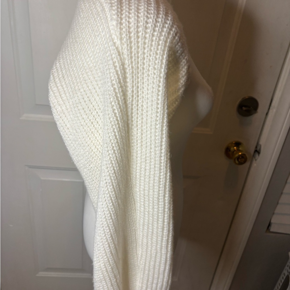 SHEIN | NWOT size large |  White Women's Sweater bolero. Chunky knit - Picture 11 of 12